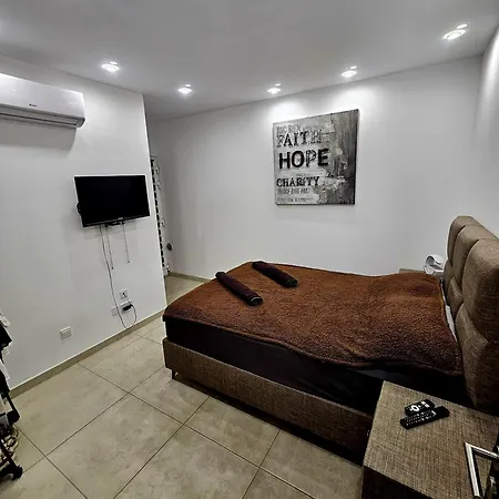 Platinum Court * 마르사스칼라